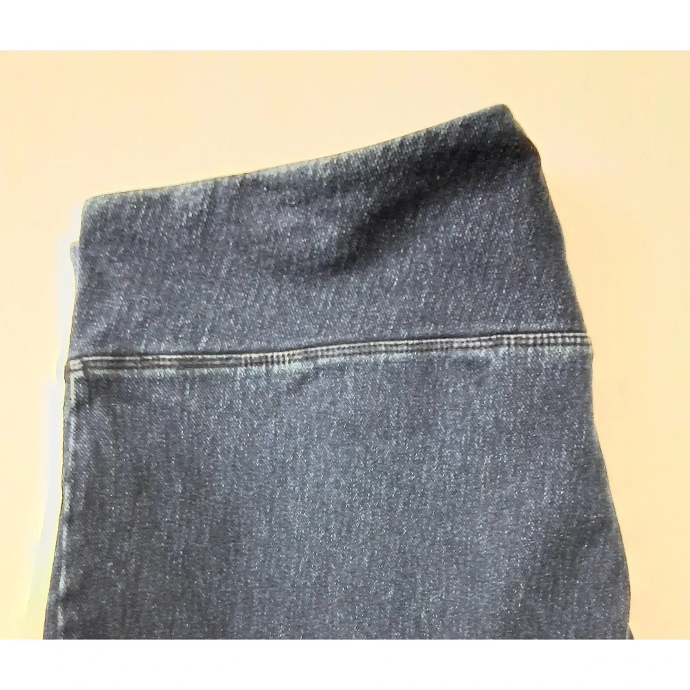 Women with Control Jeans Women's Size XL Blue Pull-on Slim Leg Split Hem Pockets
